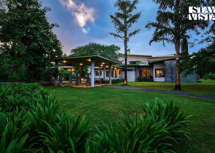 Jay House By Stayvista - Leisure Oasis With Pool, Snooker, Table Tennis & Foosball Fun Alibaug